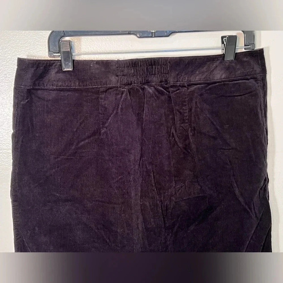 Sonoma, modern skirt,10, lightweight, ribbed, contrast button down, A-line skirt - Picture 4 of 7